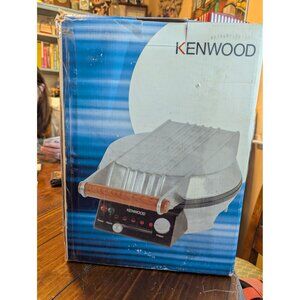 Kenwood Waffle Maker - Make Heart Waffles for Valentine's Day